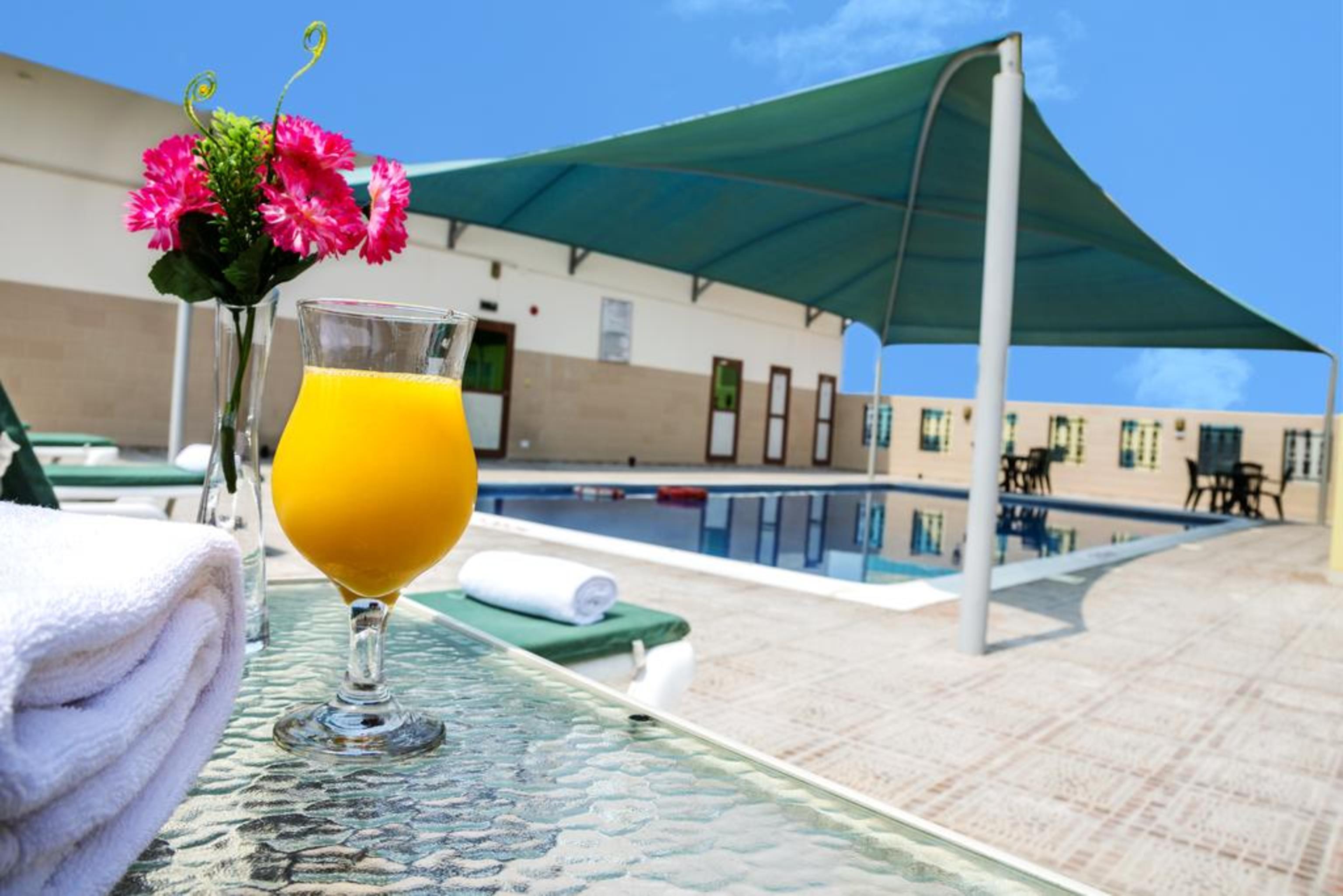 Marco Polo Hotel Manama Ngoại thất bức ảnh