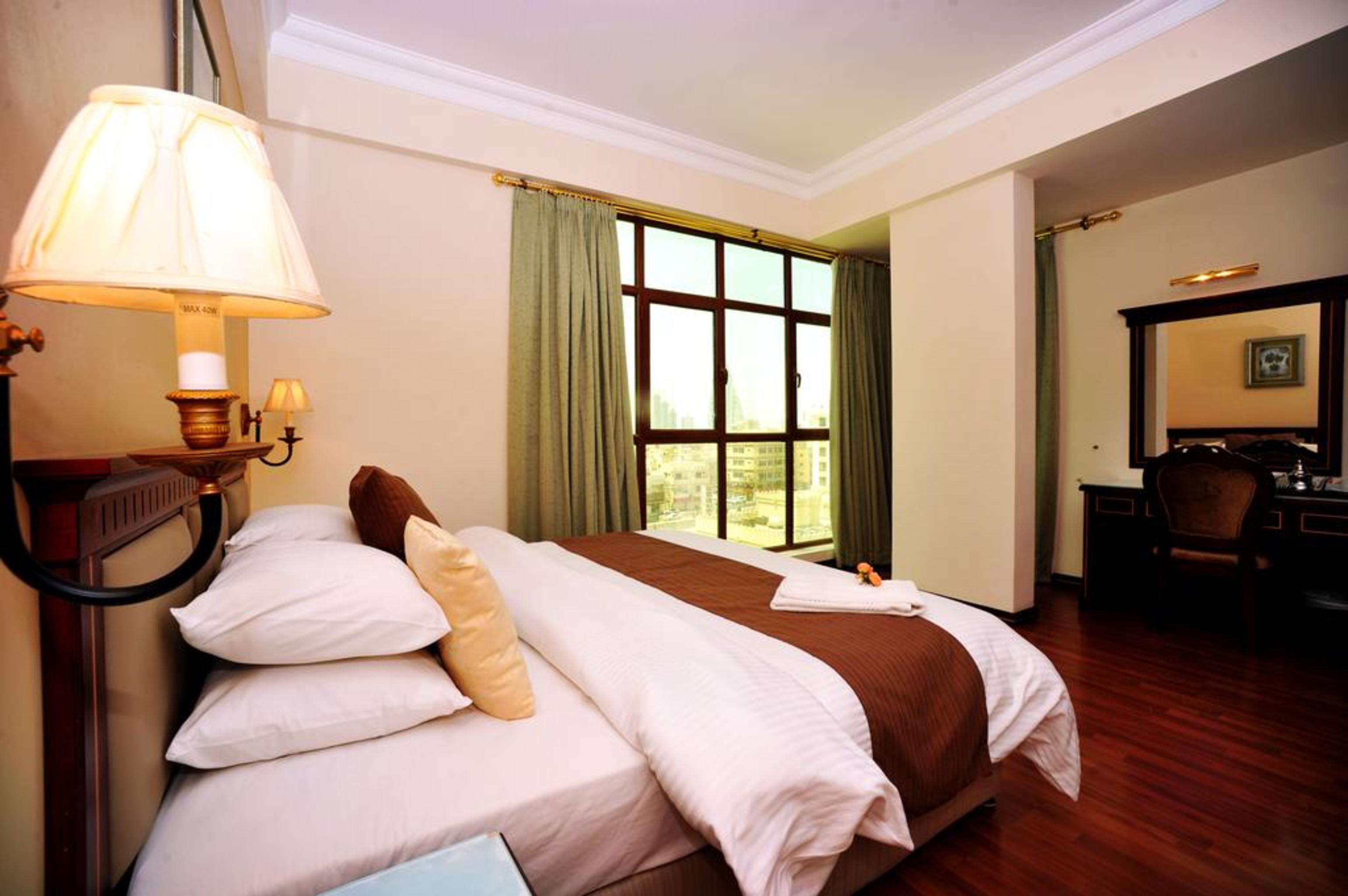 Marco Polo Hotel Manama Ngoại thất bức ảnh