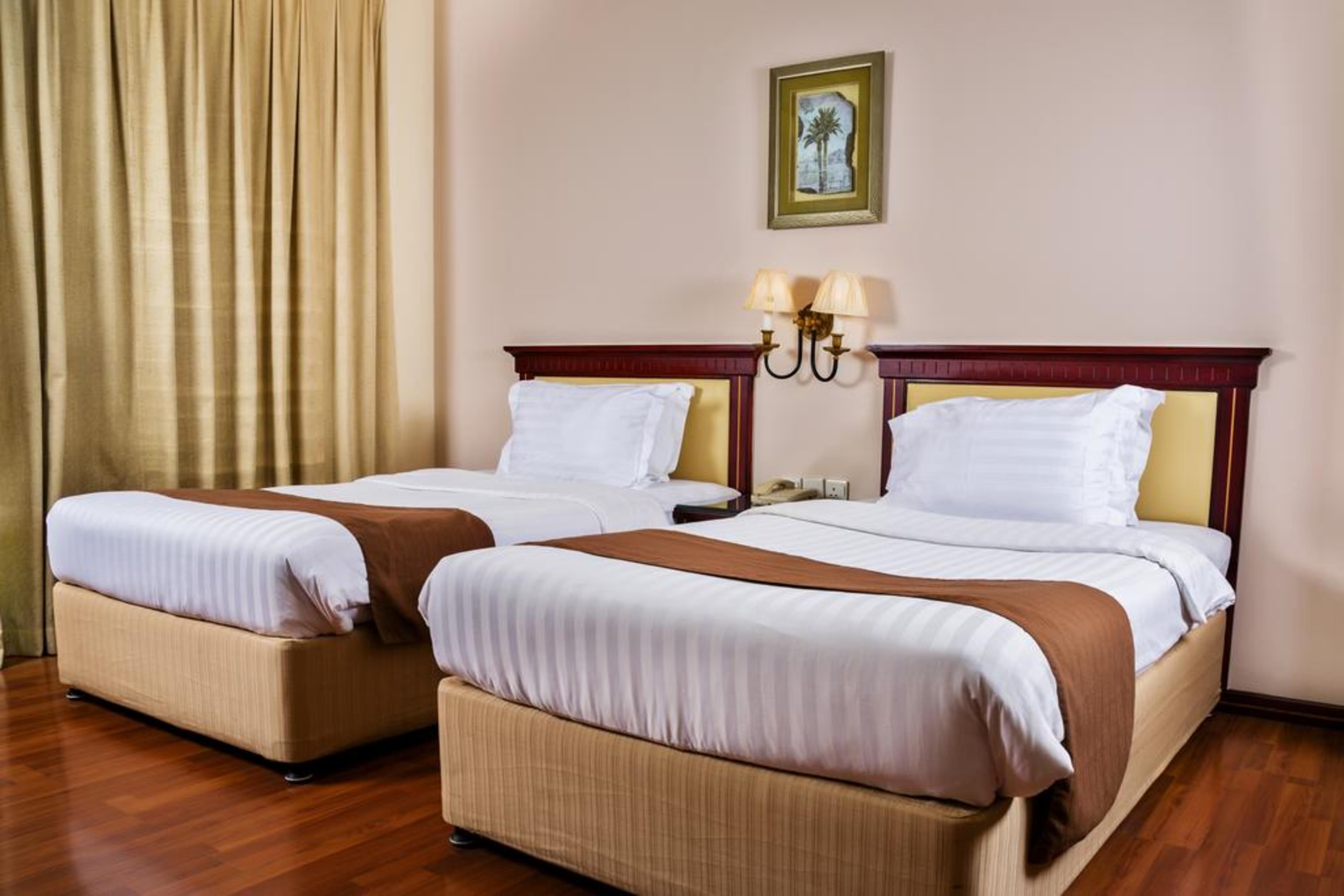 Marco Polo Hotel Manama Ngoại thất bức ảnh
