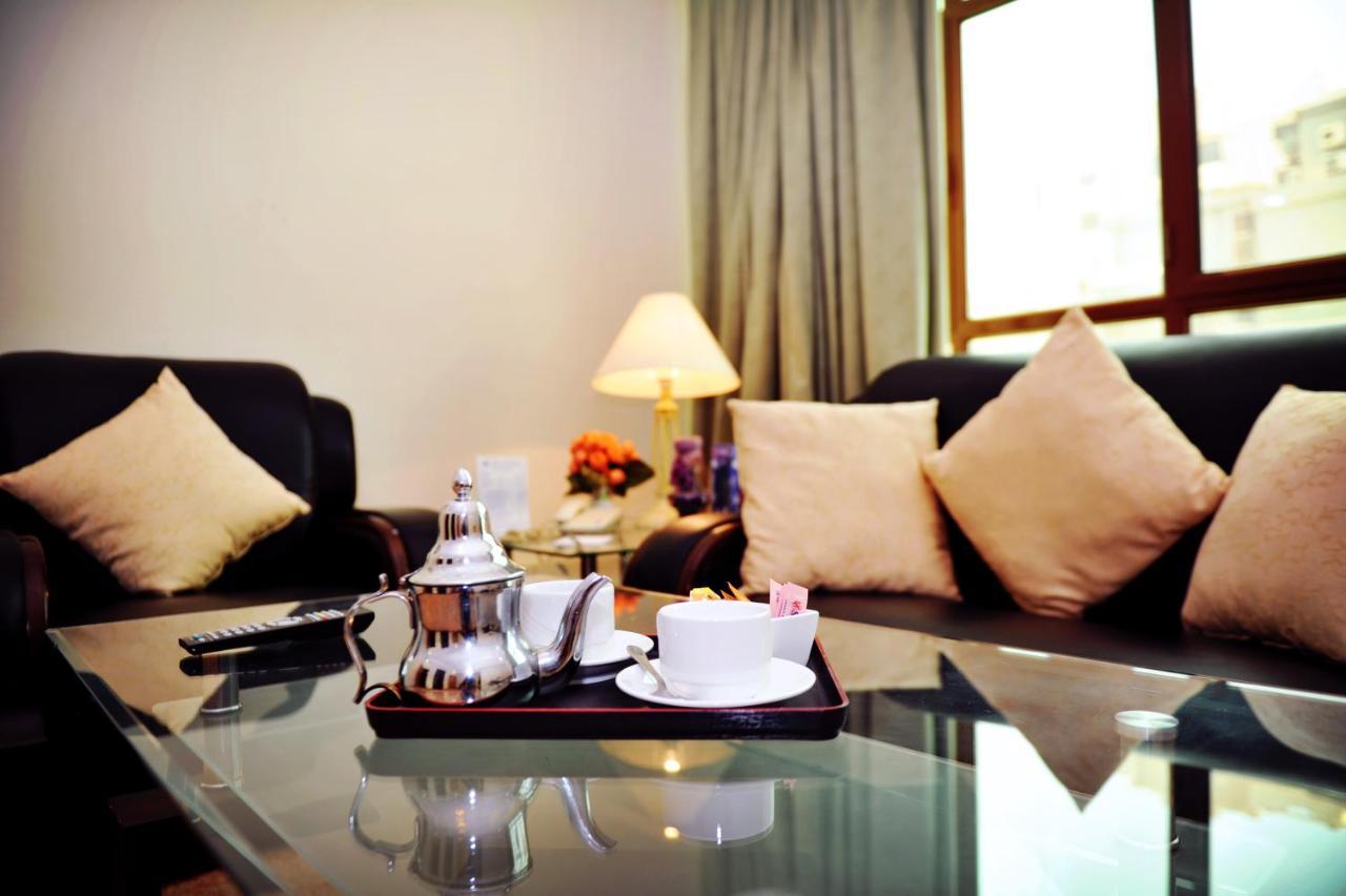 Marco Polo Hotel Manama Ngoại thất bức ảnh