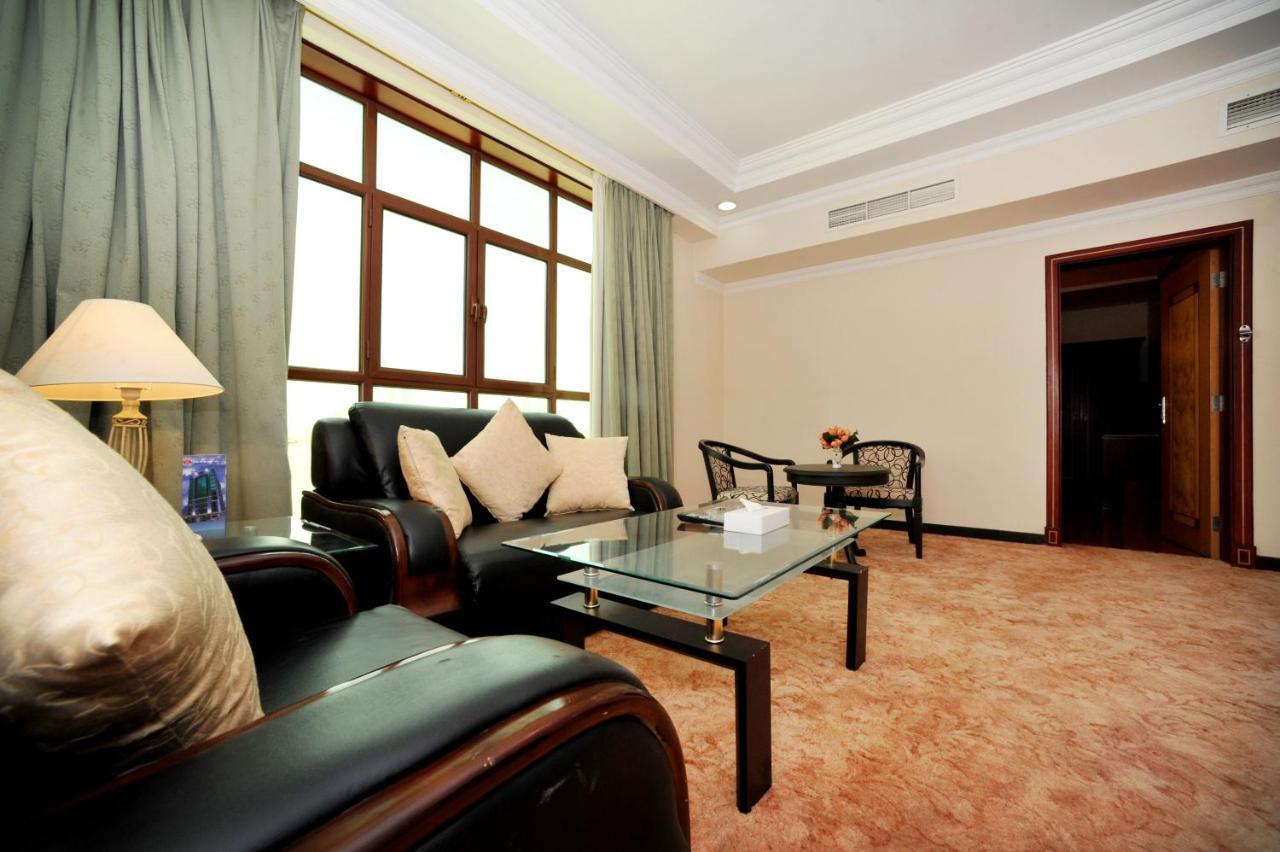 Marco Polo Hotel Manama Ngoại thất bức ảnh
