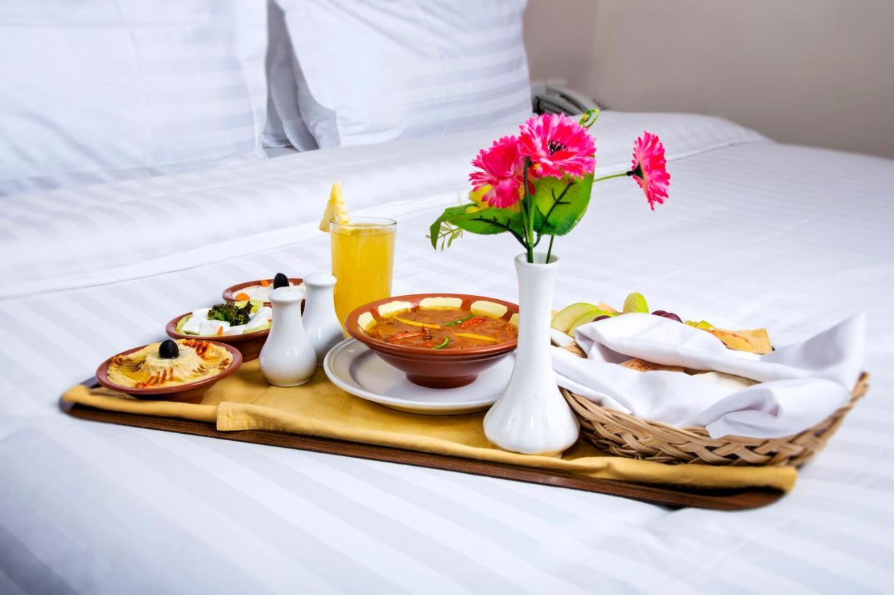 Marco Polo Hotel Manama Ngoại thất bức ảnh